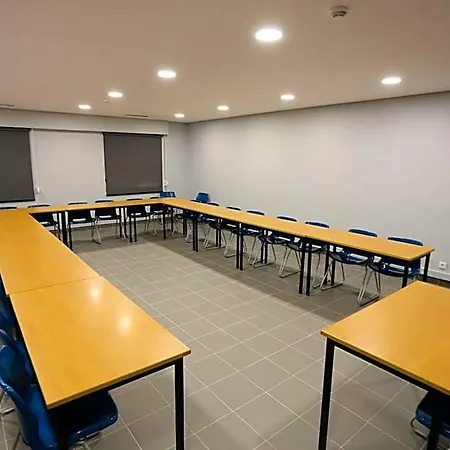 Hostel Hi - De Juventude - Casa Do Largo Setubal